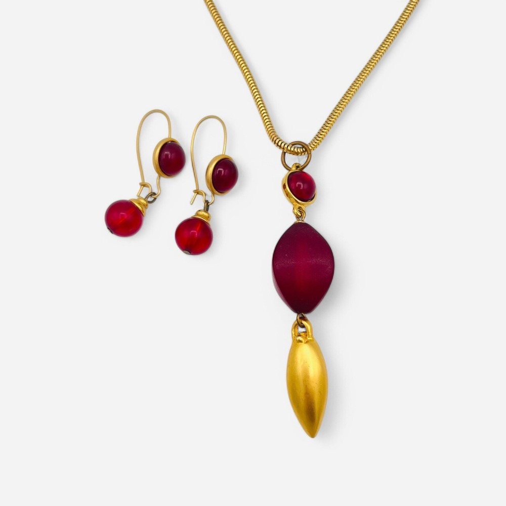 Soho Design Matte Gold Tone Chain Drop‎ Necklace 90s Red Stone Earrings